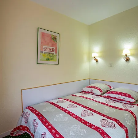 : 2 Pieces Pour 5, Balcon, Proche Pistes - Fr-1-353-68 ラ・プラーニュ