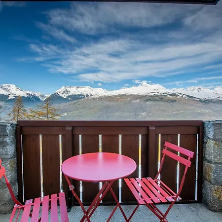 : 2 Pieces Pour 5, Balcon, Proche Pistes - Fr-1-353-68 * La Plagne